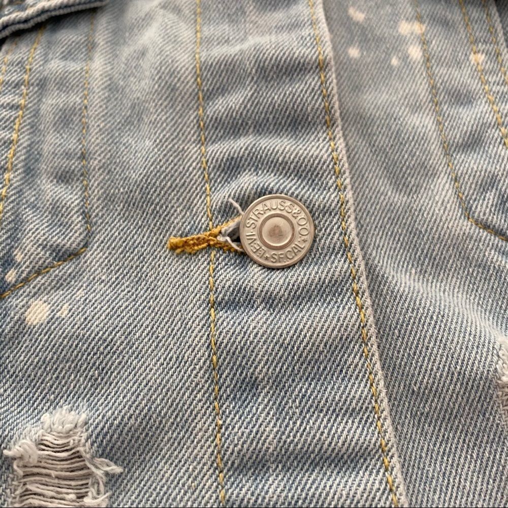 Levi’s Vintage Distressed Dad Trucker Jacket S/M - Picture 9 of 11